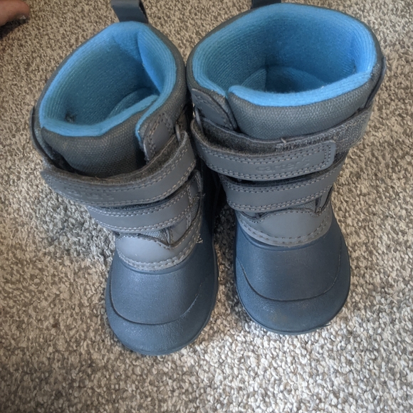 Carter's Gray Boots with Blue Interior - Picture 1 of 3